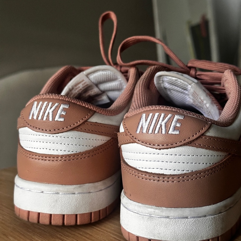 Nike Dunks - Picture 5 of 6
